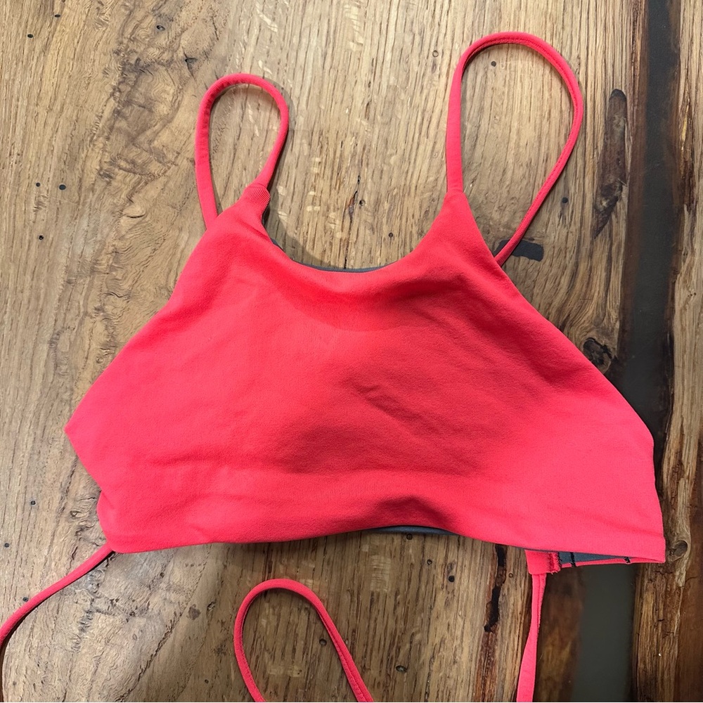 Jolyn Jones Top S